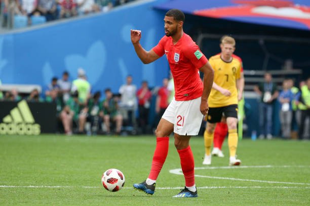 并作为队长 并作为队长